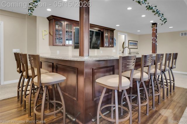 2757 Addison Circle N, Oakland Charter Township, MI 48306