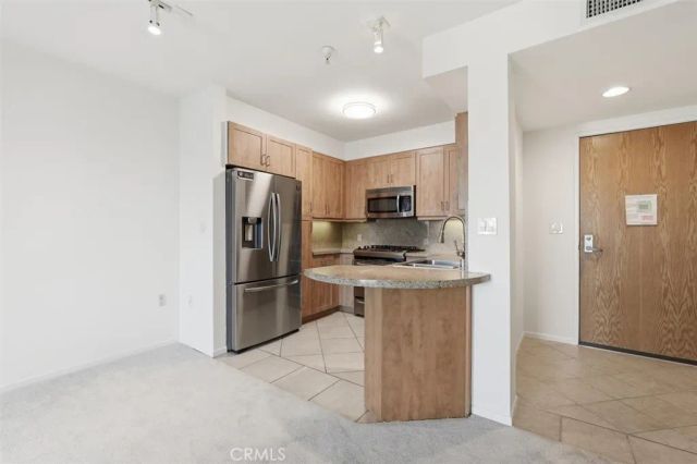 267 S San Pedro 315, Los Angeles, CA 90012