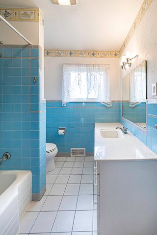 1725 W 40TH Street, Erie, PA 16509