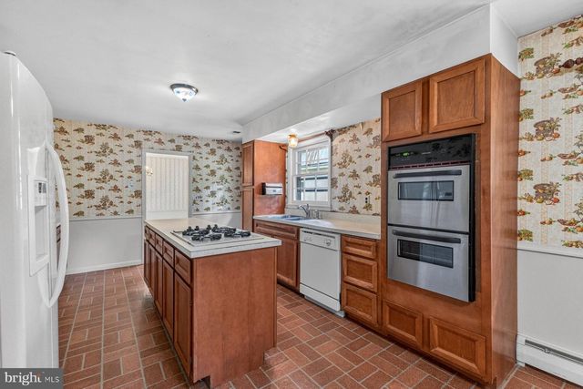 4780 PICKERAL ST, White Plains, MD 20695