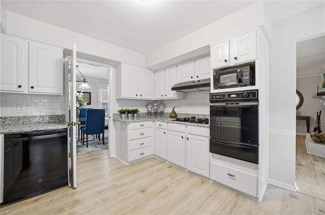 2869 E Point DR, Chesapeake, VA 23321