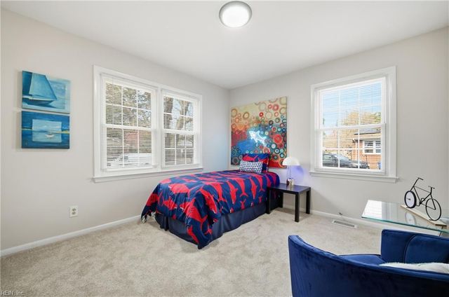 2869 E Point DR, Chesapeake, VA 23321