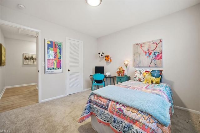 2869 E Point DR, Chesapeake, VA 23321