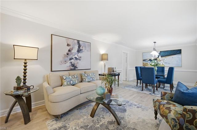 2869 E Point DR, Chesapeake, VA 23321