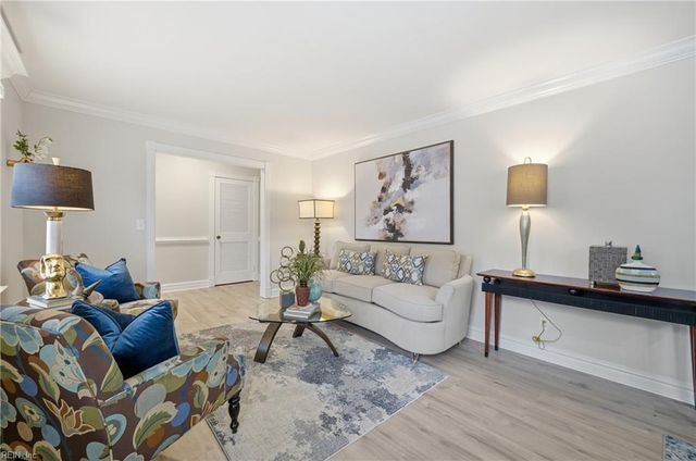 2869 E Point DR, Chesapeake, VA 23321