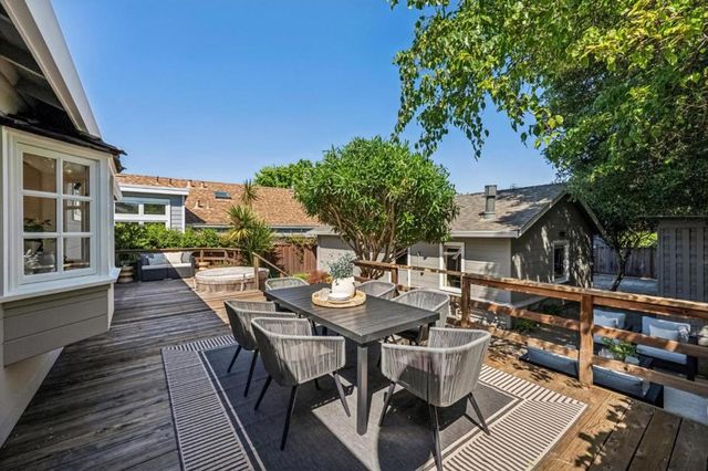 277 Alta Vista Avenue, Los Altos, CA 94022