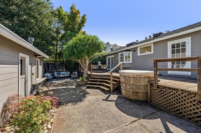 277 Alta Vista Avenue, Los Altos, CA 94022