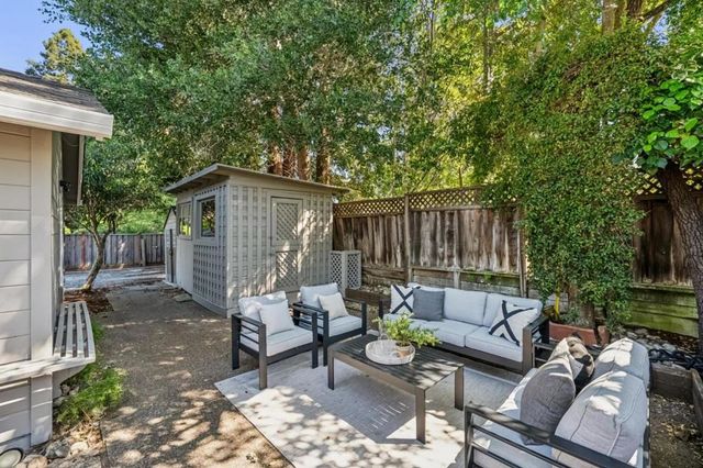 277 Alta Vista Avenue, Los Altos, CA 94022