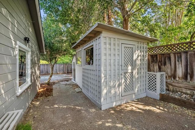 277 Alta Vista Avenue, Los Altos, CA 94022