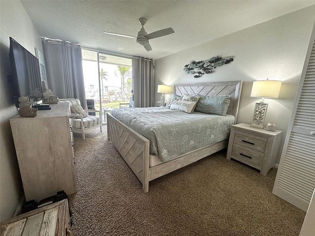 6081 BAHIA DEL MAR CIRCLE 154, St Petersburg, FL 33715