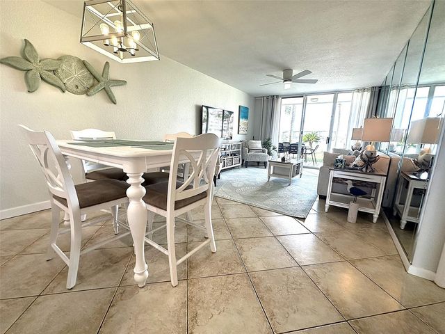 6081 BAHIA DEL MAR CIRCLE 154, St Petersburg, FL 33715