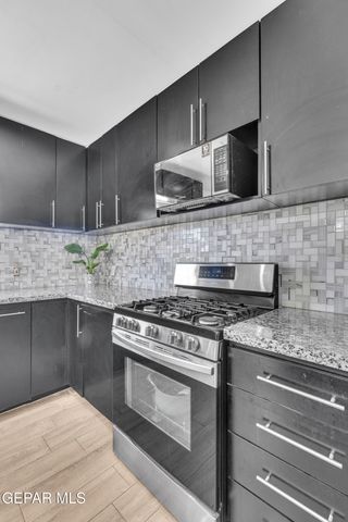 9680 STONEHAVEN Drive, El Paso, TX 79925