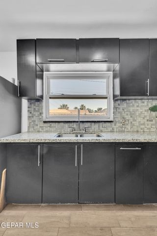 9680 STONEHAVEN Drive, El Paso, TX 79925