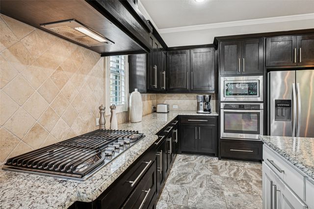 6709 S Fork Drive, North Richland Hills, TX 76182