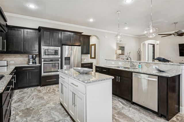 6709 S Fork Drive, North Richland Hills, TX 76182