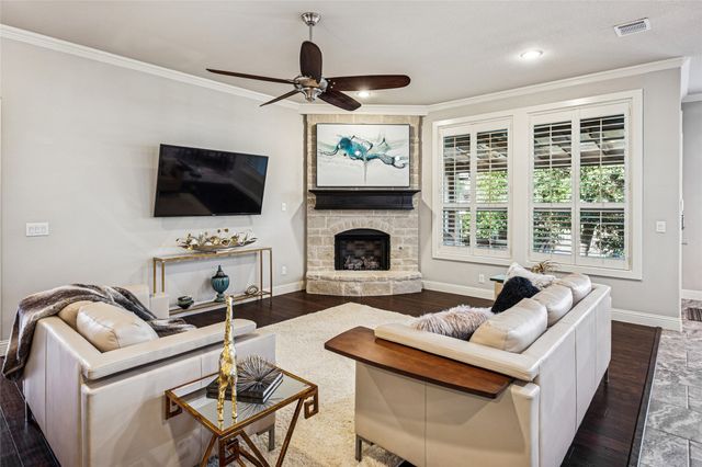 6709 S Fork Drive, North Richland Hills, TX 76182