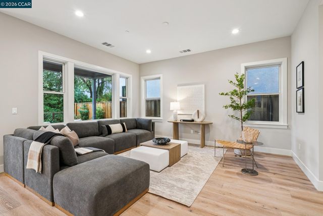 259 Haleena Place, Walnut Creek, CA 94596