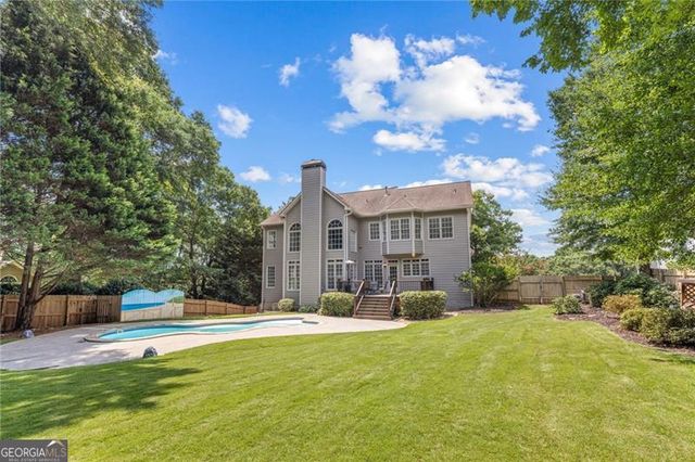 1010 River Mist Drive, Suwanee, GA 30024