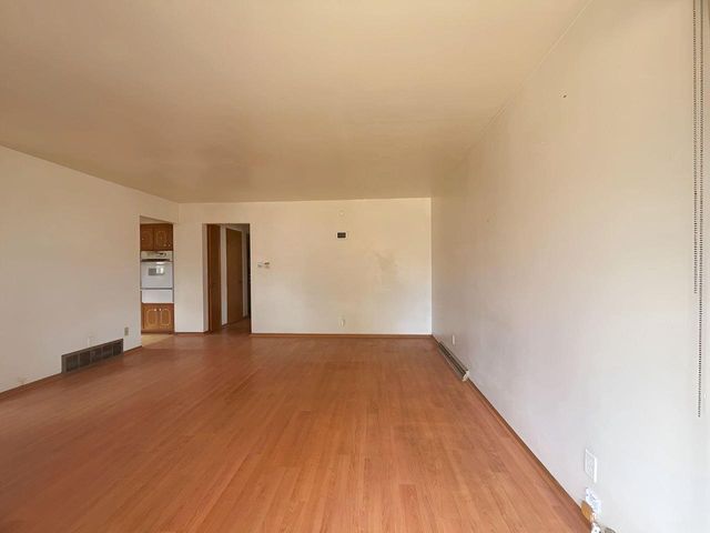 3945 N 61st STREET, Milwaukee, WI 53216