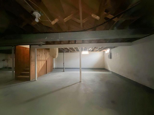 3945 N 61st STREET, Milwaukee, WI 53216