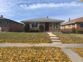 3945 N 61st STREET, Milwaukee, WI 53216