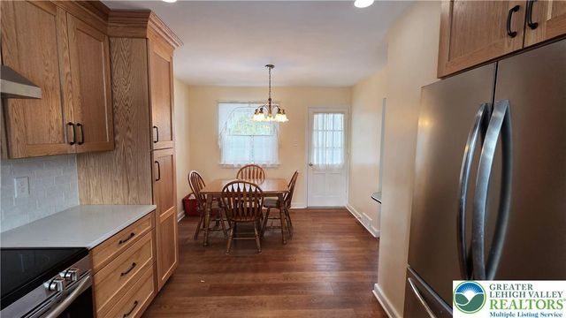 301 Mine Road, Richland Twp, PA 18951