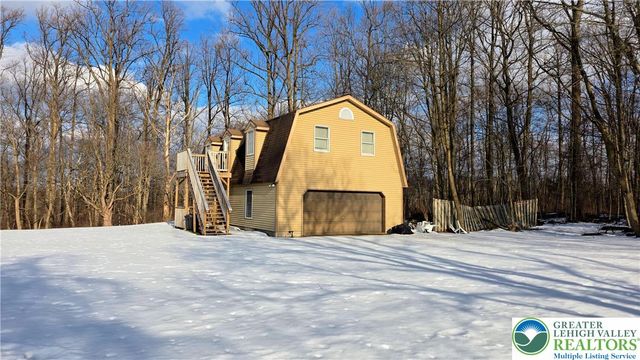 301 Mine Road, Richland Twp, PA 18951