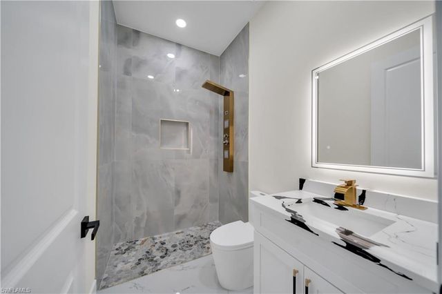 1816 Ridgemoor ST, Lehigh Acres, FL 33972