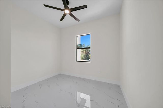 1816 Ridgemoor ST, Lehigh Acres, FL 33972