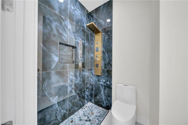 1816 Ridgemoor ST, Lehigh Acres, FL 33972