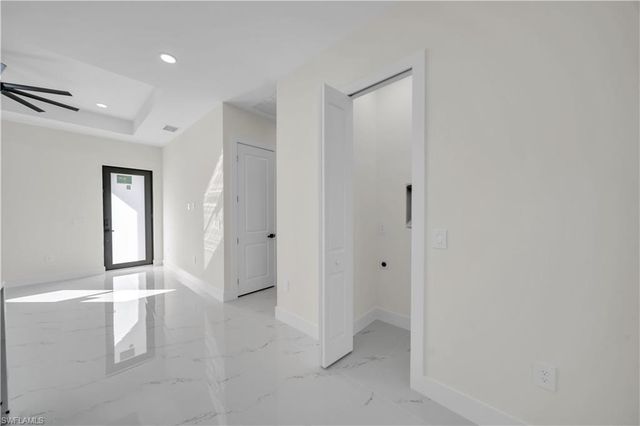 1816 Ridgemoor ST, Lehigh Acres, FL 33972