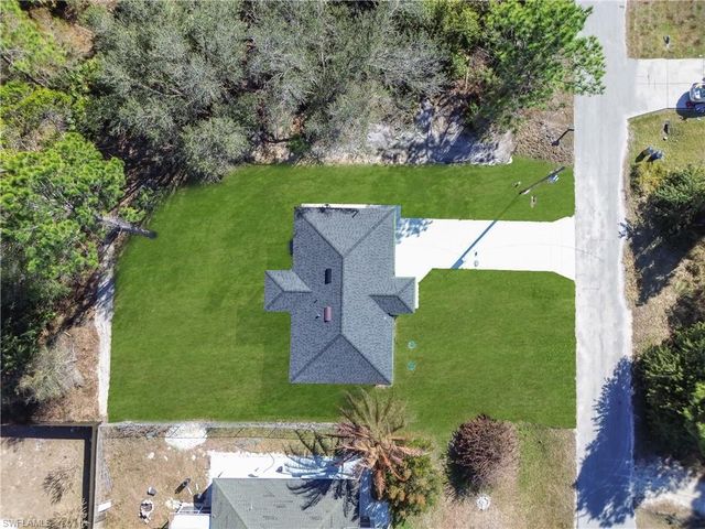 1816 Ridgemoor ST, Lehigh Acres, FL 33972