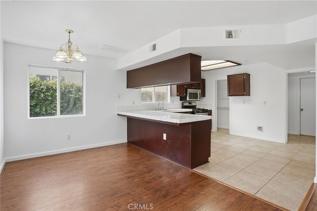 10703 Petalo Drive, Bakersfield, CA 93311