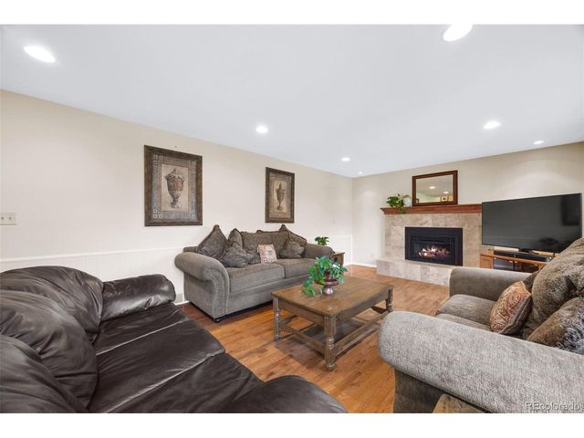 7409 S Newport Way, Centennial, CO 80112