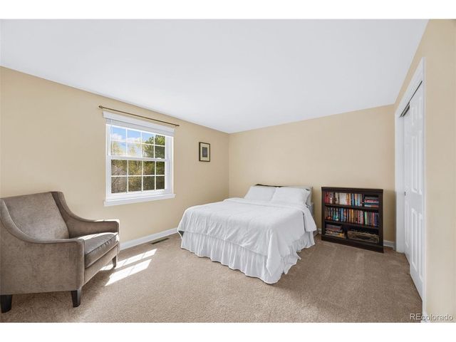 7409 S Newport Way, Centennial, CO 80112