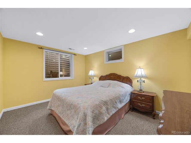 7409 S Newport Way, Centennial, CO 80112