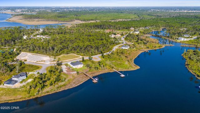 935 Tidewater Lane, Panama City, FL 32404