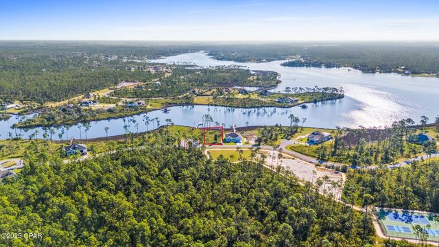 935 Tidewater Lane, Panama City, FL 32404