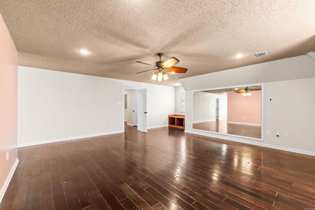 415 Country Club Road, Conway, AR 72034