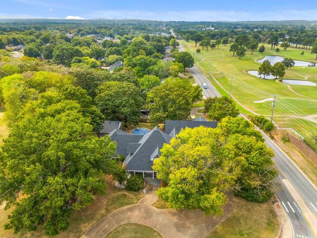 415 Country Club Road, Conway, AR 72034