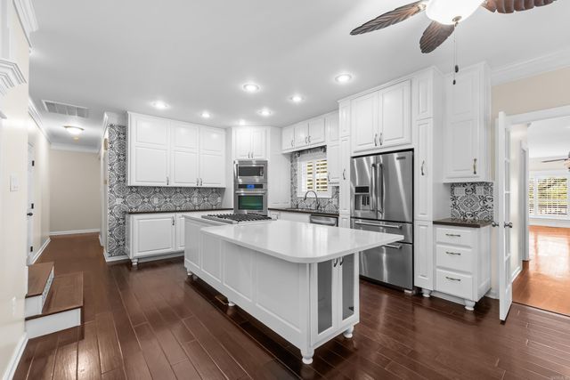 415 Country Club Road, Conway, AR 72034