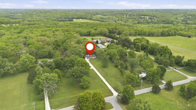 1400 S Farm Road 205, Springfield, MO 65809