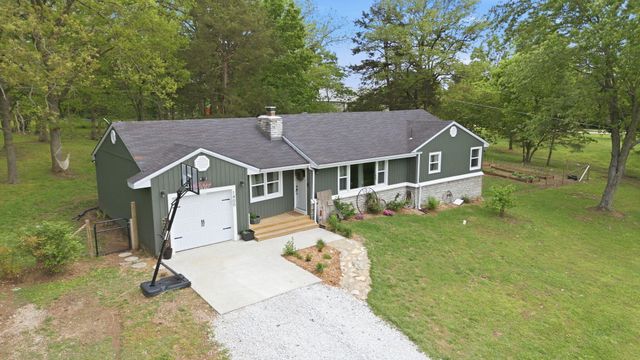 1400 S Farm Road 205, Springfield, MO 65809