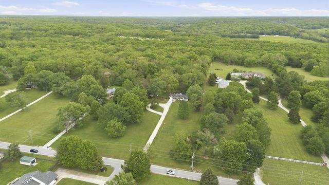 1400 S Farm Road 205, Springfield, MO 65809