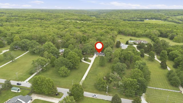 1400 S Farm Road 205, Springfield, MO 65809