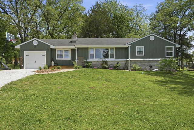 1400 S Farm Road 205, Springfield, MO 65809