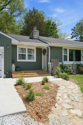 1400 S Farm Road 205, Springfield, MO 65809