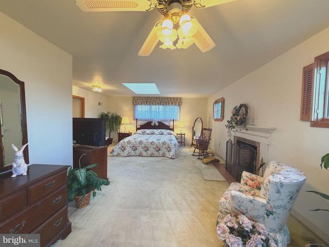 1236 DELAWARE AVE, Wyomissing, PA 19610