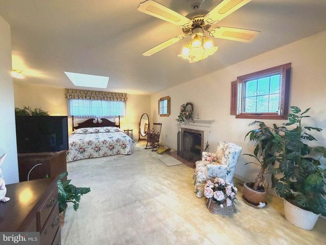 1236 DELAWARE AVE, Wyomissing, PA 19610