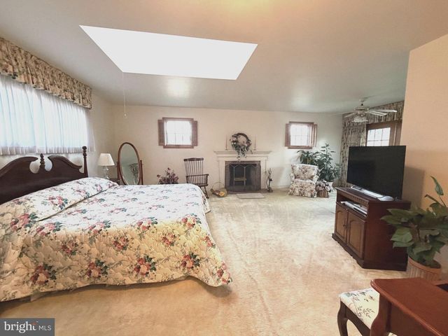 1236 DELAWARE AVE, Wyomissing, PA 19610